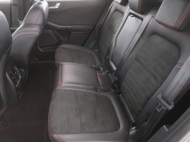 Ford Kuga  1.5 EcoBoost ST-Line
