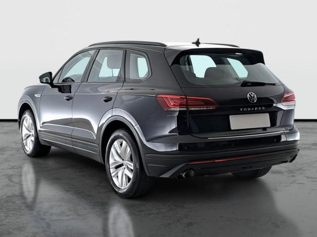 Volkswagen Touareg  3.0 TDI 