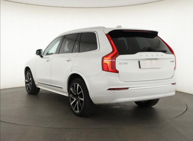 Volvo XC90  B5 AWD 