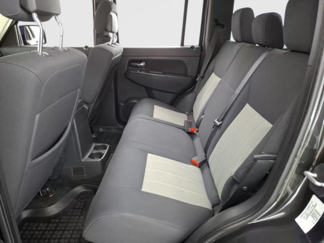 Jeep Cherokee  2.8 CRD 