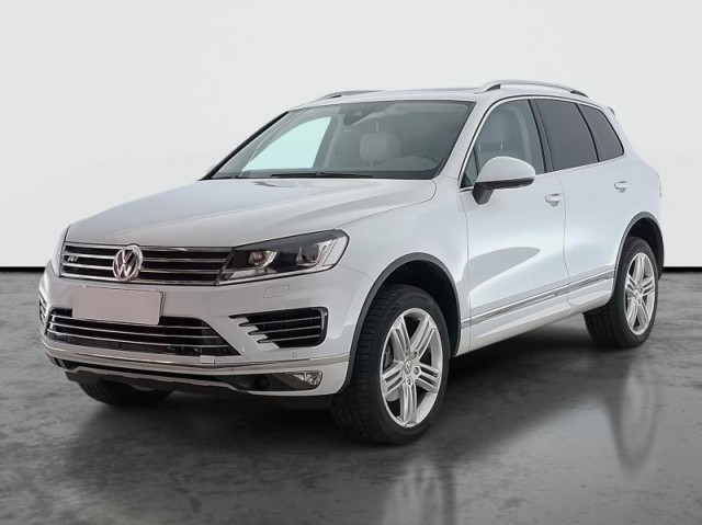 Volkswagen Touareg  3.0 TDI 