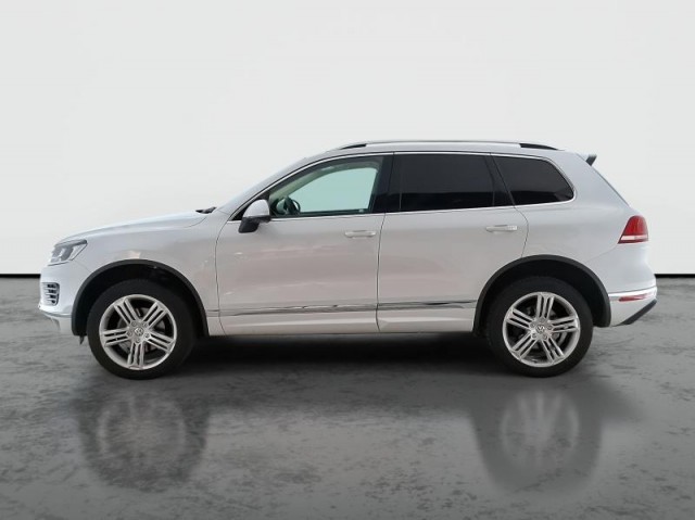 Volkswagen Touareg  3.0 TDI 