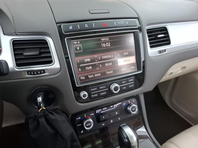 Volkswagen Touareg  3.0 TDI 