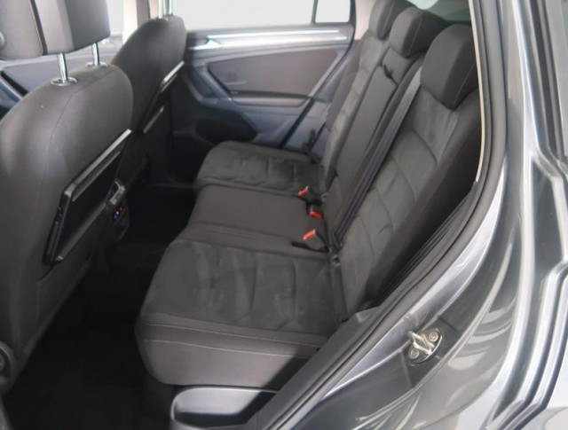 Volkswagen Tiguan  2.0 TDI 