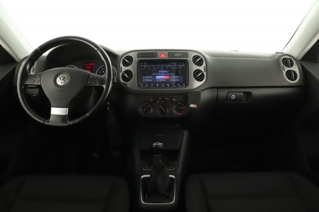 Volkswagen Tiguan  2.0 TDI 