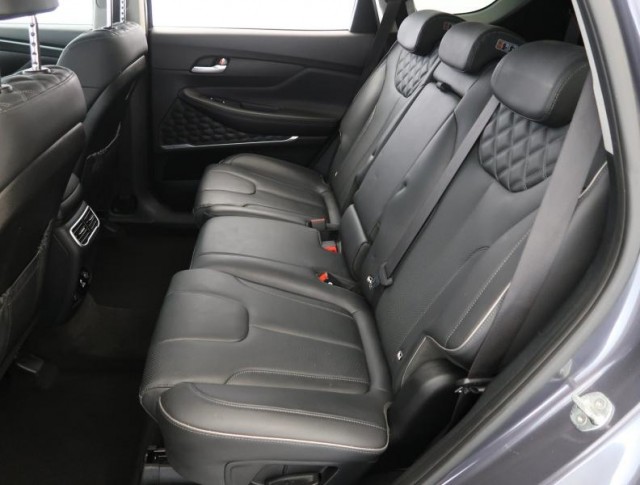 Hyundai Santa Fe  2.2 CRDi 