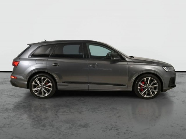 Audi Q7  60 TFSI e S-Line