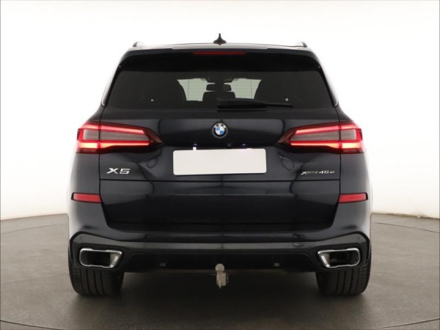 BMW X5  xDrive45e iPerf. M Paket
