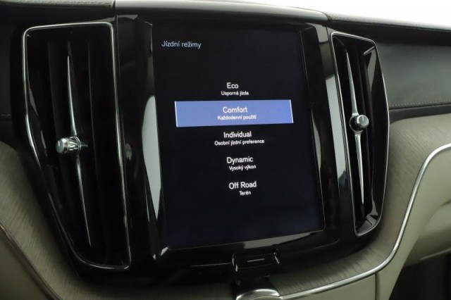 Volvo XC60  D4 AWD 