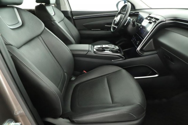 Hyundai Tucson  1.6 T-GDI 48V MHEV Select
