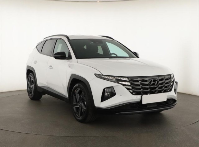 Hyundai Tucson  1.6 T-GDI 48V MHEV 