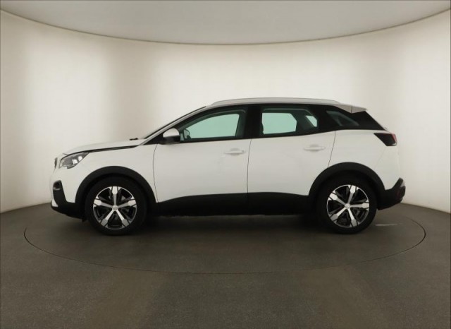 Peugeot 3008  1.2 PureTech 
