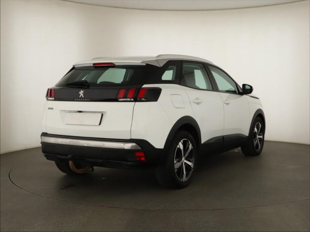 Peugeot 3008  1.2 PureTech 