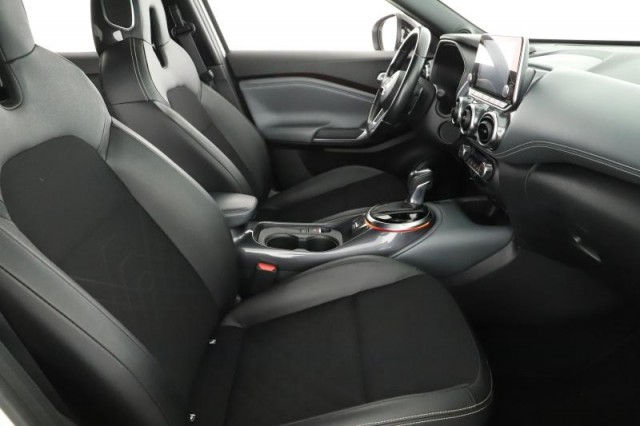 Nissan Juke  1.0 DIG-T 