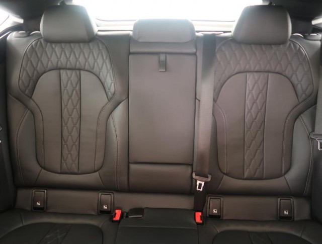 BMW X6  xDrive30d 