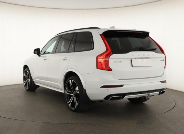 Volvo XC90  B6 AWD 