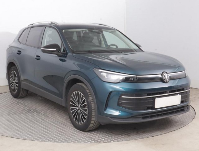 Volkswagen Tiguan  1.5 eTSI Life