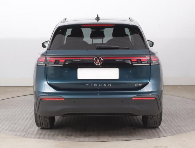 Volkswagen Tiguan  1.5 eTSI Life