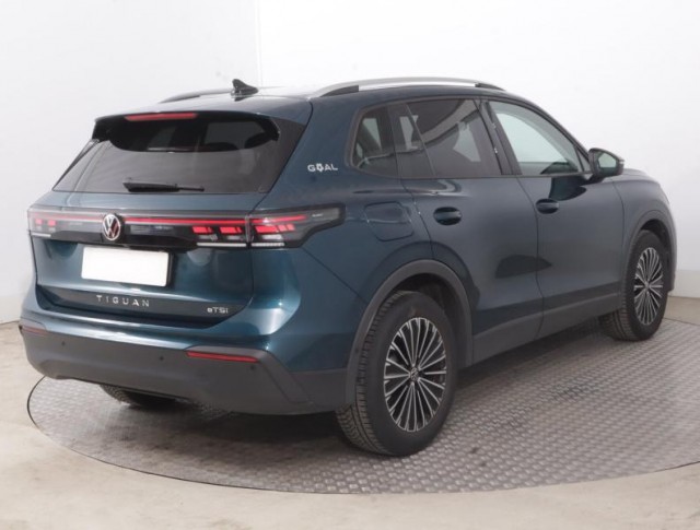 Volkswagen Tiguan  1.5 eTSI Life