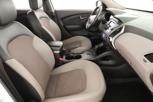 Hyundai ix35  2.0 CRDi 