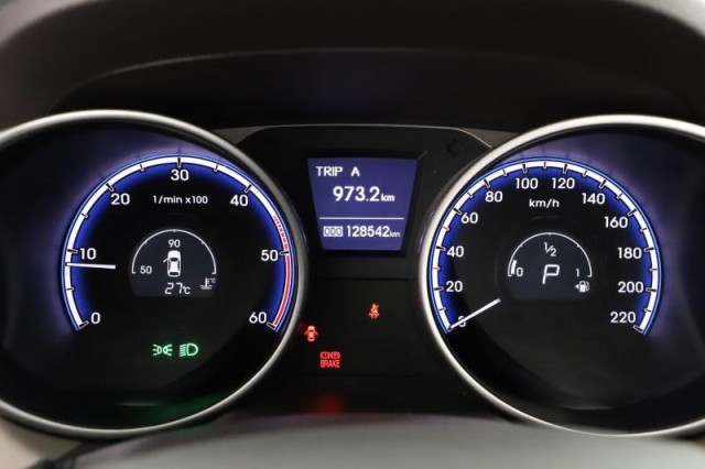 Hyundai ix35  2.0 CRDi 