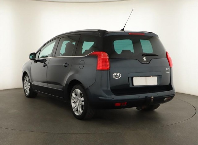 Peugeot 5008  2.0 HDI 