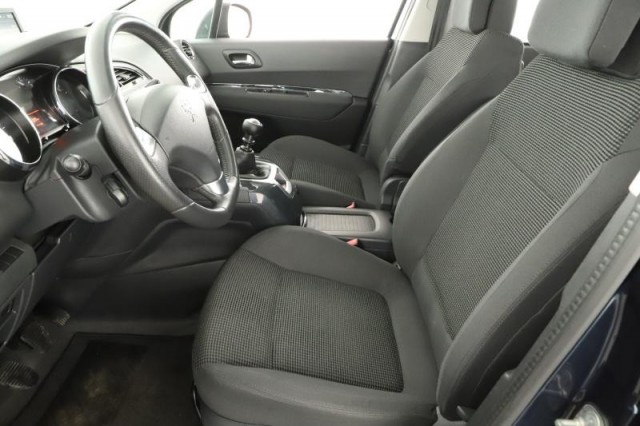 Peugeot 5008  2.0 HDI 