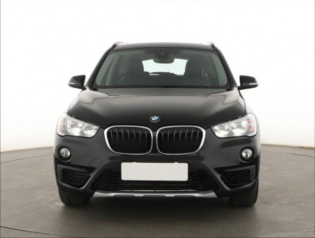 BMW X1  xDrive20i 
