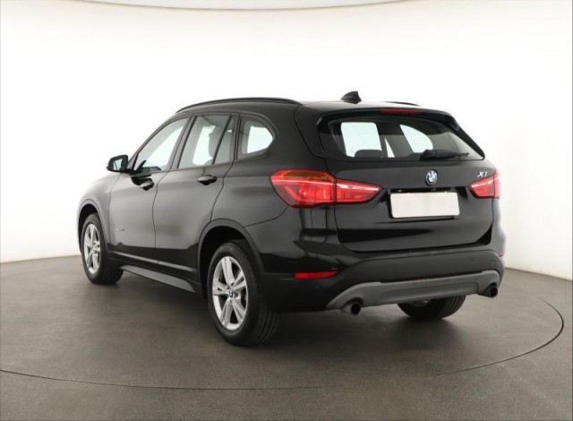 BMW X1  xDrive20i 