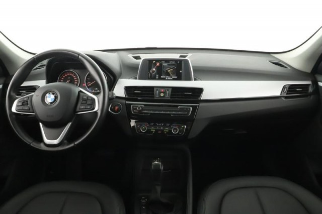 BMW X1  xDrive20i 