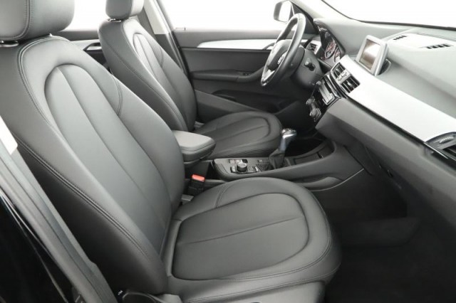 BMW X1  xDrive20i 