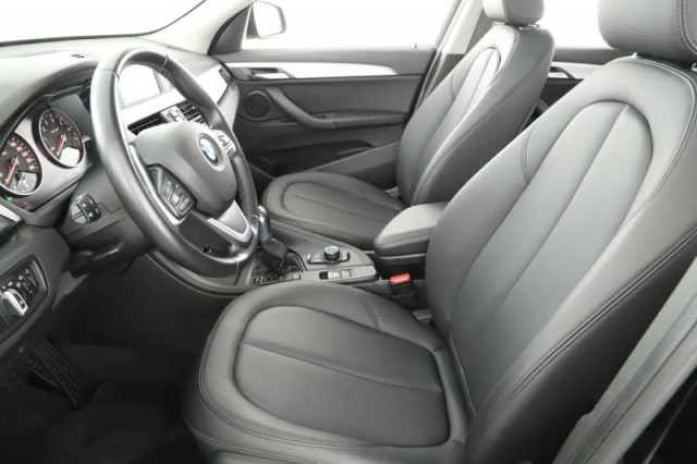 BMW X1  xDrive20i 