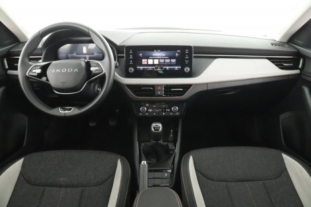 Škoda Kamiq  1.0 TSI Top Selection