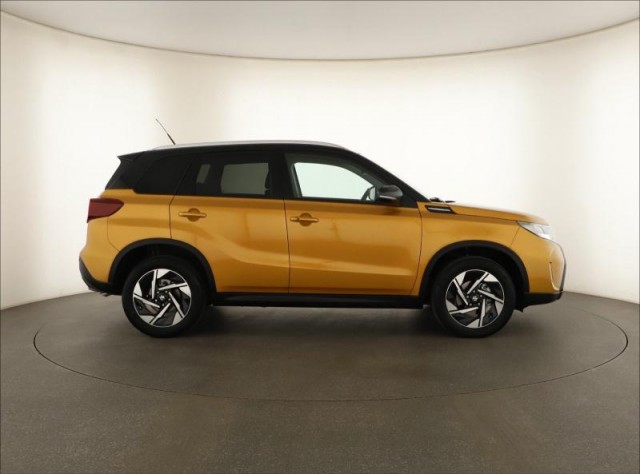 Suzuki Vitara  1.5 Hybrid 