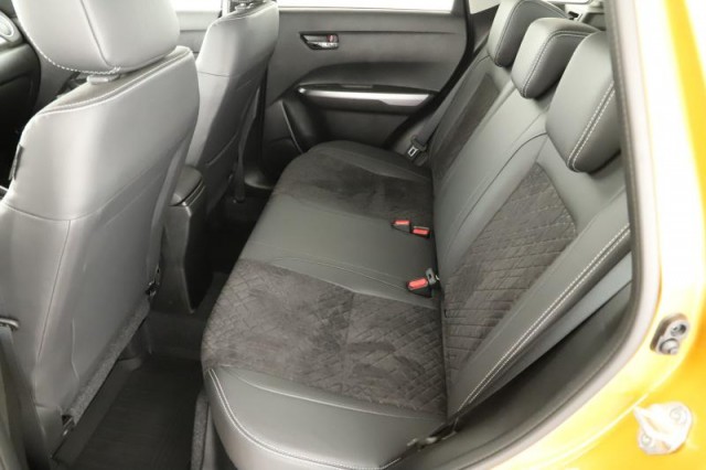 Suzuki Vitara  1.5 Hybrid 