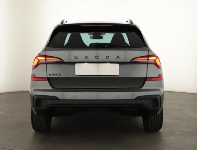 Škoda Kamiq  1.0 TSI Monte Carlo