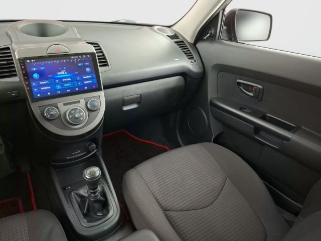 Kia Soul  1.6 CVVT 