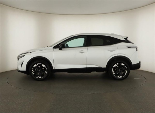 Nissan Qashqai  1.3 DIG-T MHEV N-Connecta