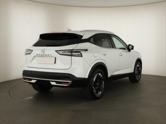Nissan Qashqai  1.3 DIG-T MHEV N-Connecta