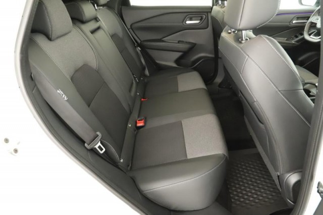 Nissan Qashqai  1.3 DIG-T MHEV N-Connecta