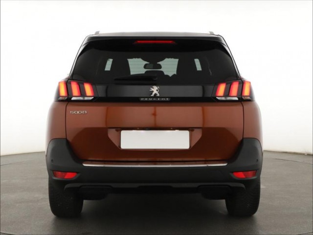 Peugeot 5008  PureTech 130 