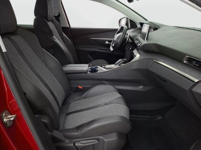 Peugeot 3008  1.6 PureTech Allure
