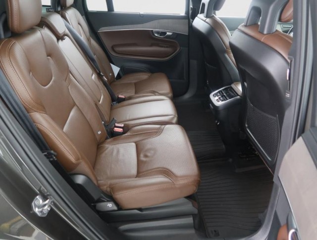 Volvo XC90  B5 AWD Inscription