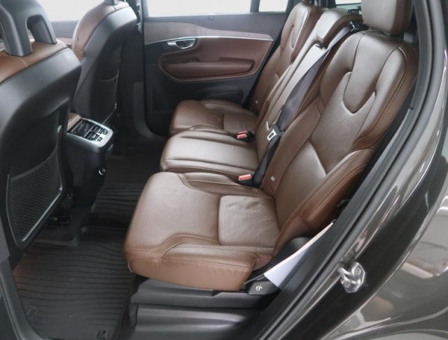 Volvo XC90  B5 AWD Inscription