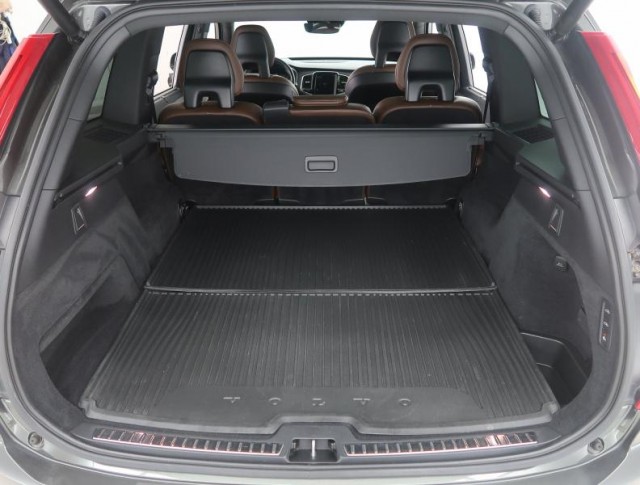 Volvo XC90  B5 AWD Inscription