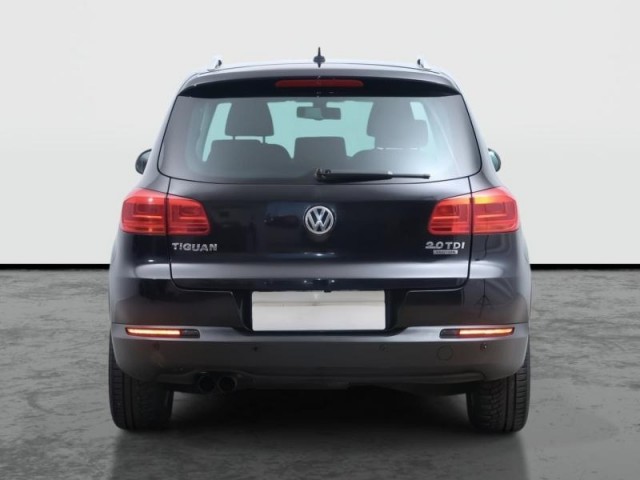 Volkswagen Tiguan  2.0 TDI 
