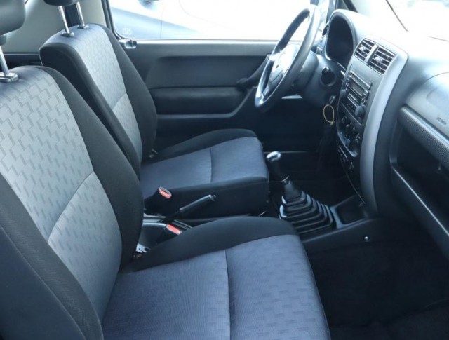 Suzuki Jimny  1.3 16V 