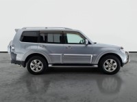 Mitsubishi Pajero  3.2 DI-D 