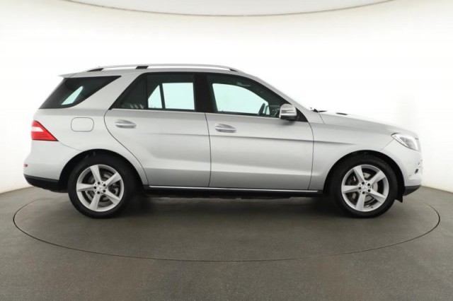 Mercedes-Benz ML  ML 350 BlueTEC 