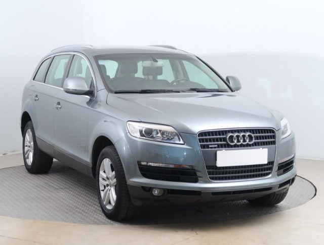 Audi Q7  3.0 TDI 